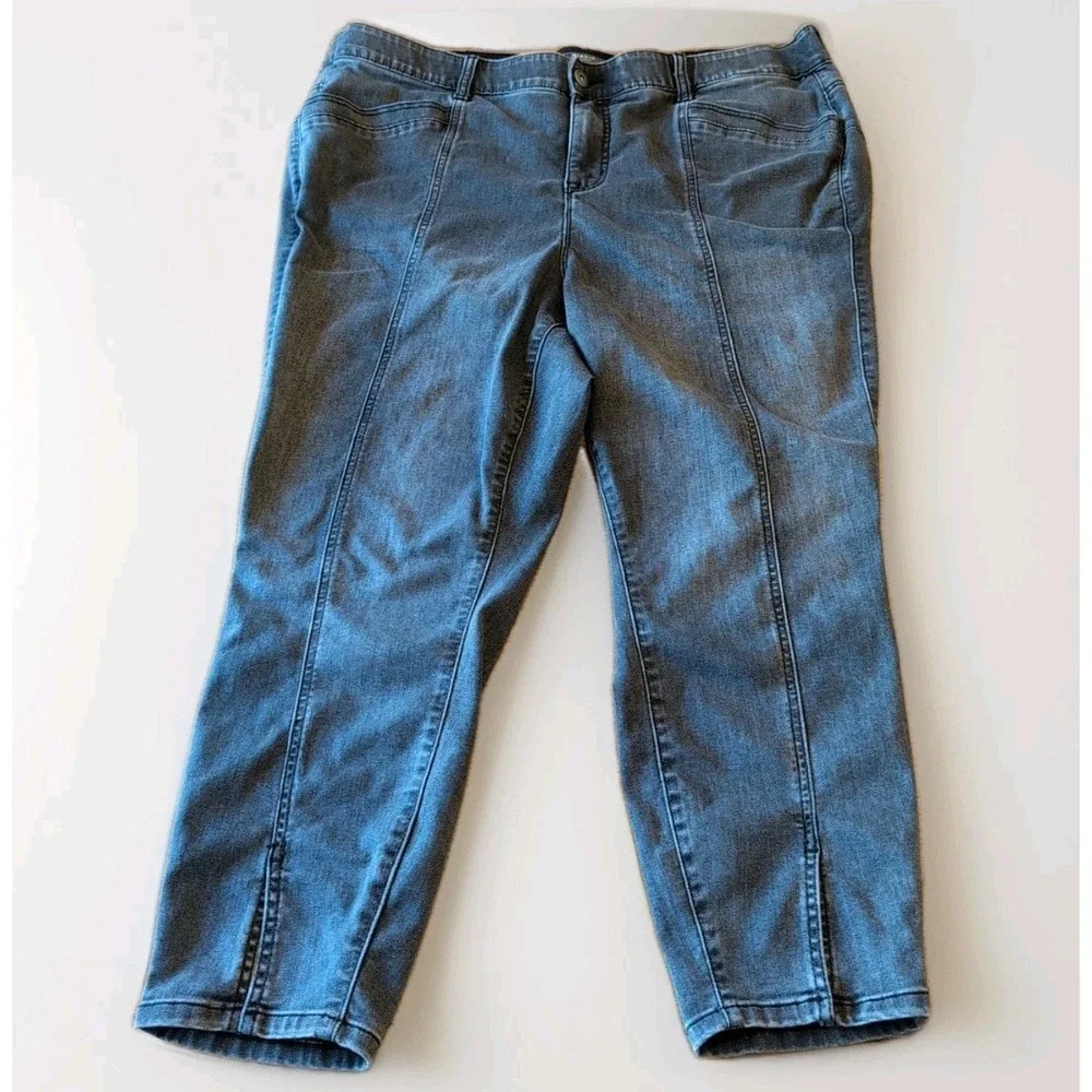 Torrid Jeans  Bombshell Skinny Womens Sz 24R Gray Front Seam‎ Stretch Split Hem
